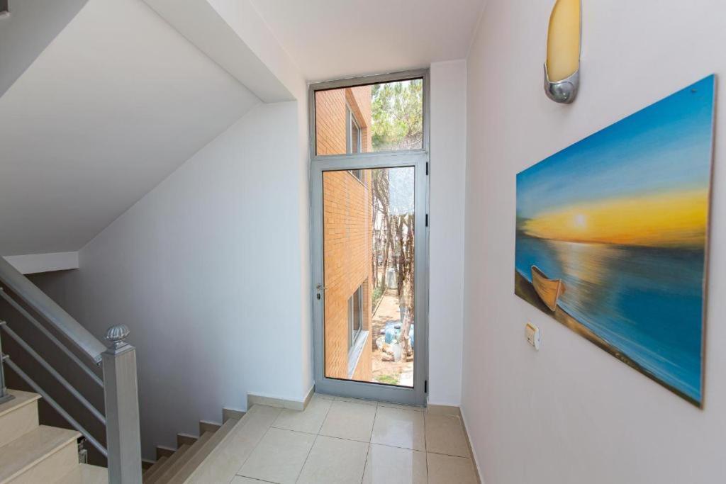 Intea Hotel Golem  Bagian luar foto