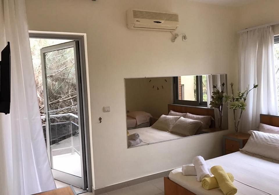 Intea Hotel Golem  Bagian luar foto